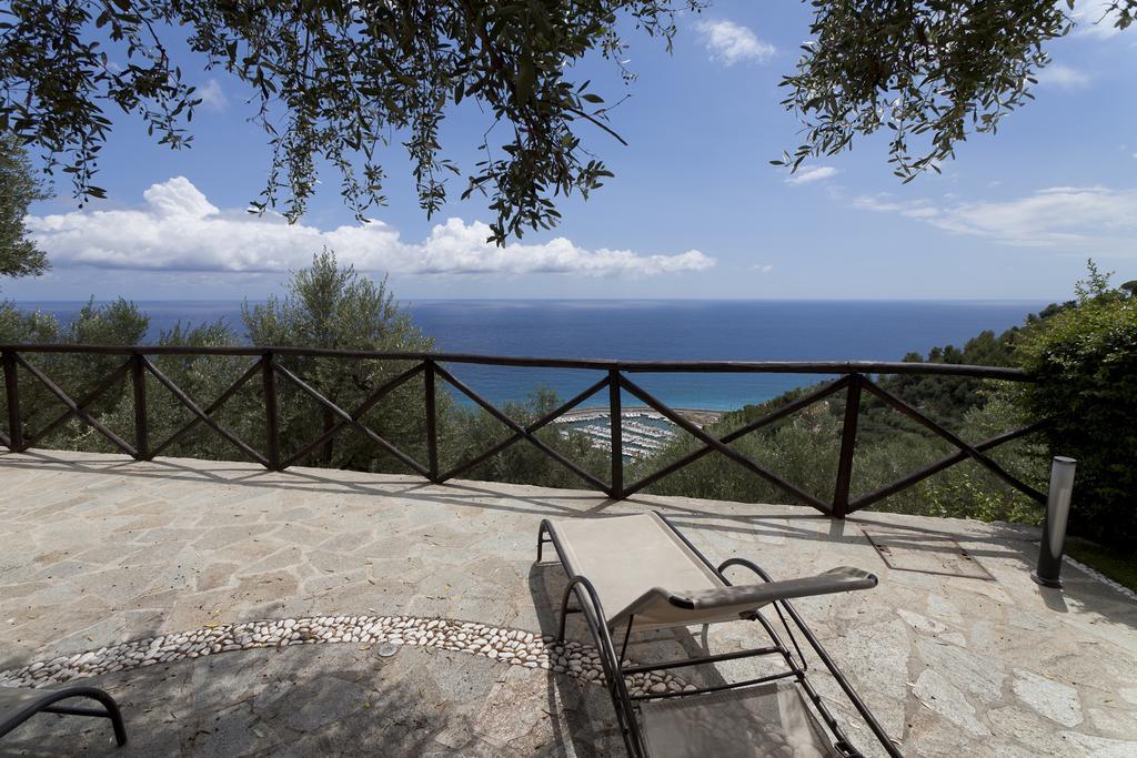 Villa Degli Ulivi B&B 피날레리구레 외부 사진