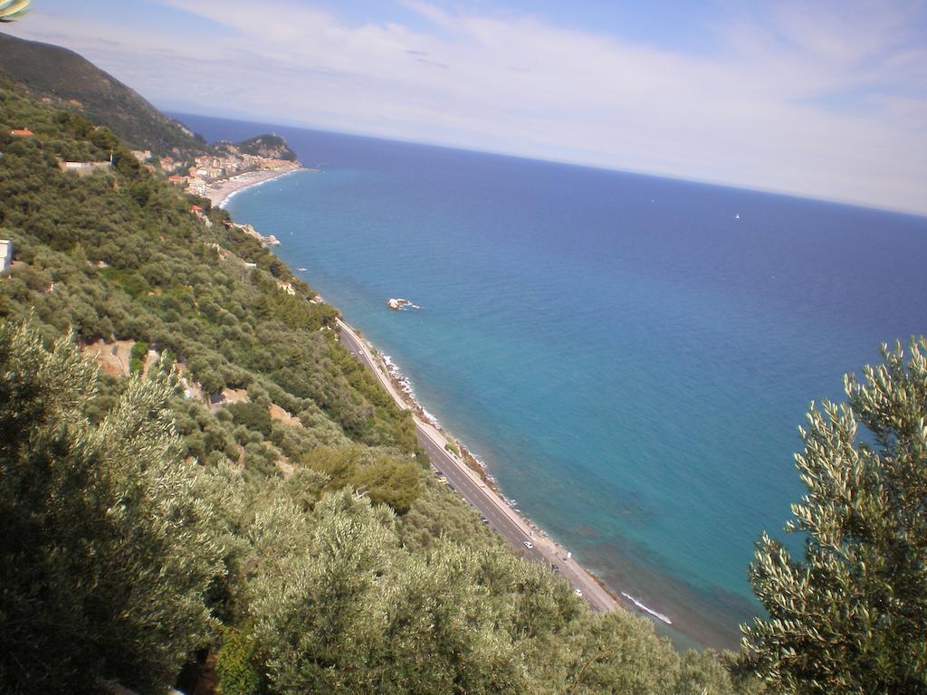 Villa Degli Ulivi B&B 피날레리구레 외부 사진