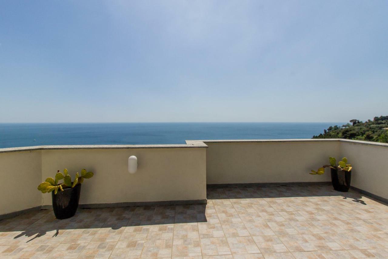 Villa Degli Ulivi B&B 피날레리구레 외부 사진