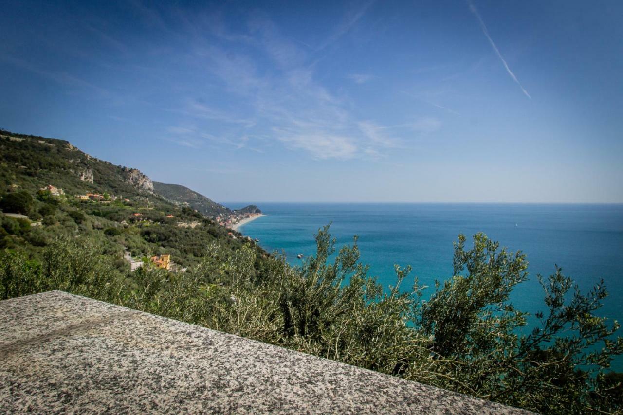 Villa Degli Ulivi B&B 피날레리구레 외부 사진